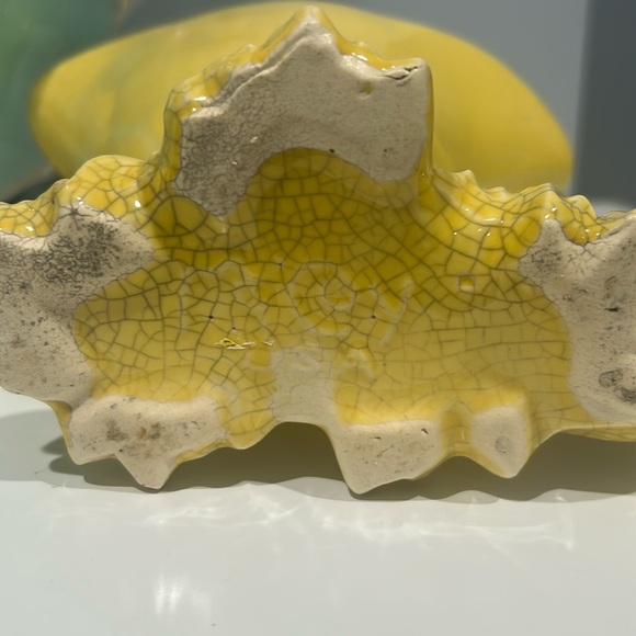 McCoy pottery Base - Picture 6 of 6